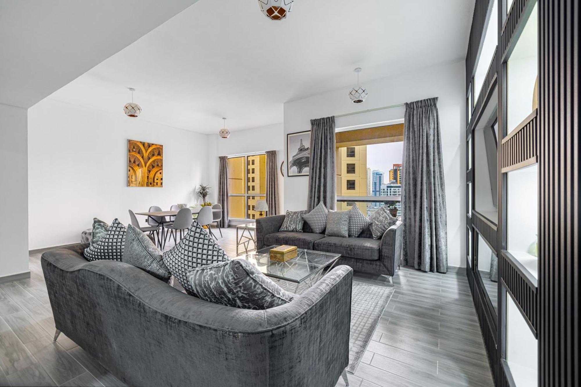 Upgraded 3 Bedroom At Jbr With Jacuzzi Appartamento